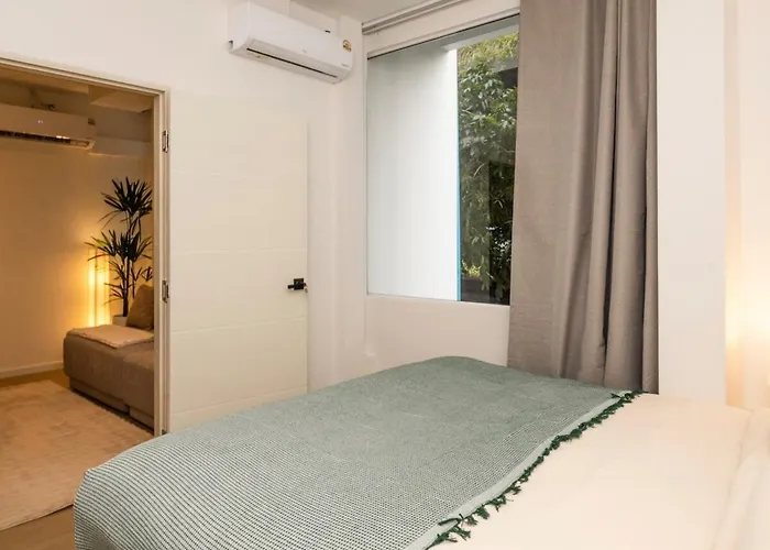 2 Bedrooms For 4 Guests With Kitchen At Heart Of Sathorn 公寓