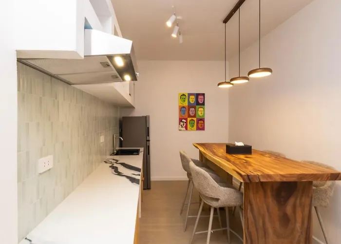 公寓 2 Bedrooms For 4 Guests With Kitchen At Heart Of Sathorn *